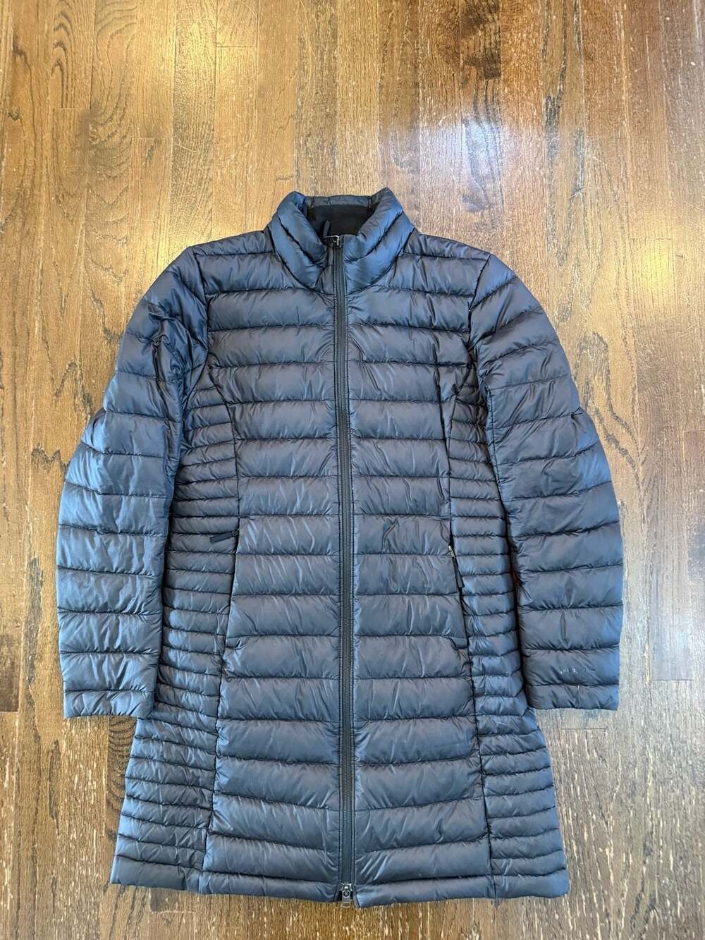 Patagonia Women's Fiona Parka Black Long Down Puffer Jacket Size S